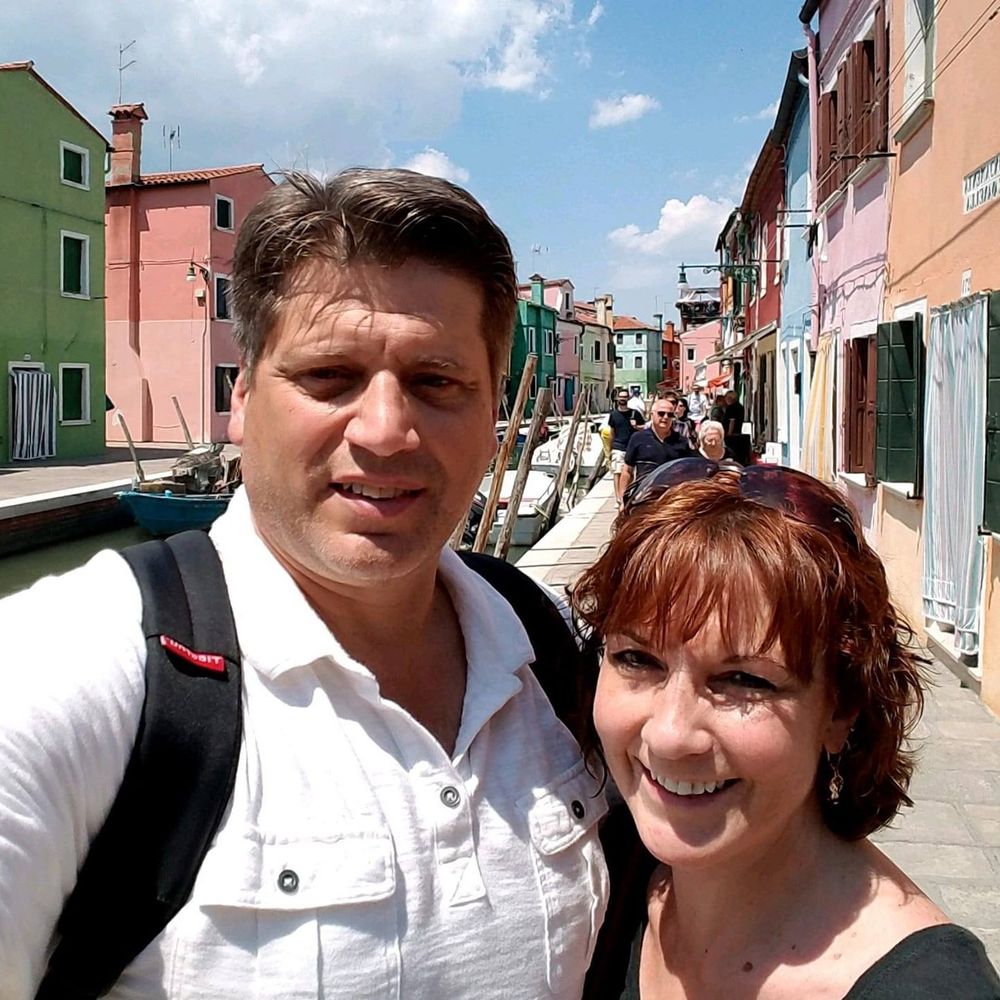 Meet your Posher, Dana